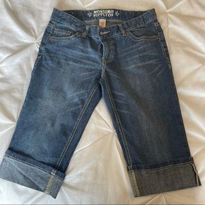 Mossimo Supply Jean Capris